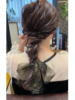 クロエ バイ ラヴィズム 新潟ビルボードプレイス2店(CLOE by LUVISM)&nbsp;編みおろしアレンジ