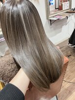 ヘアメイク アンフィ(amphi)&nbsp;ハイライト復元カラー ..~*＊.