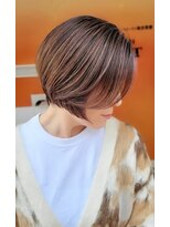 トウカ 南流山店(TOUKA)&nbsp;髪質改善カラー、白髪ぼかしハイライト、ショートボブ