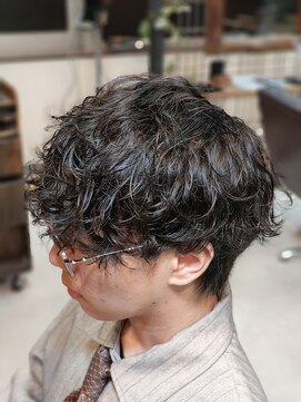 グロウ 博多店(growth) シャドウパーマ