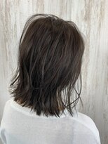 ルービック(Rubik's)&nbsp;外人風外ハネウエットボブグレージュアッシュtokumi