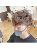 癖毛を活かしたパーマ風カット