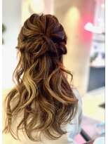 六本木美容室 西麻布店&nbsp;エアリーハーフアップ