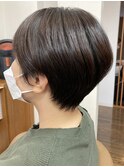 柔らかさを出した平行マッシュ・ハンサムショート
