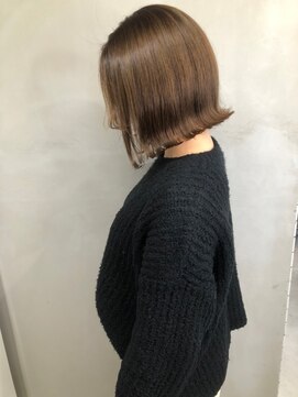 ジーナ 船橋(Zina) オトナ女子ツヤ髪アッシュカラーふんわりミディシースルーバング