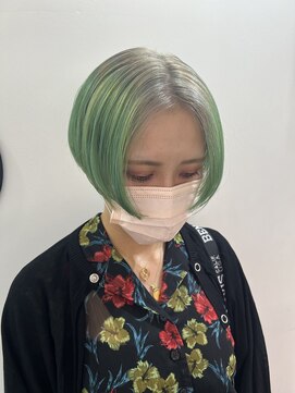 デート 下北沢(DATE) ルーツカラー＋ハンサムショート