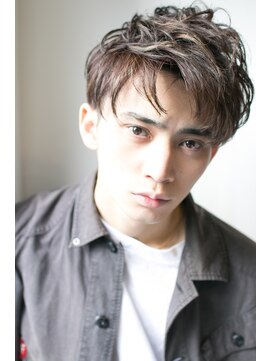 アントワープトーキョー(antwerp TOKYO) 『力石サトシ』ハイライト束感ショートツーブロックマッシュ