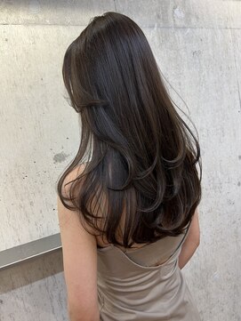 サイン 表参道(SIGN) レイヤーカットグレージュカラーデザインカラーシルキーベージュ