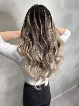 ダークグレージュ×バレイヤージュエクステ　担当SE-YA