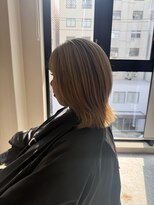 シカ 神戸三宮元町店(Cica)&nbsp;ハイトーン ブリーチ ダブルカラー ミルクティー 三宮