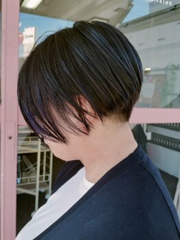 ミー(me)の写真/丁寧なカウンセリングでお悩みに合わせたケアのご提案♪気になる白髪も綺麗に染まりオシャレを楽しむ☆