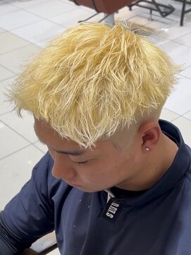 クアトログランシュ ひたちなか店(QUATRO×GranCieux) ブリーチ×スパイキーショート ひたちなか/メンズカラーパーマ