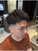 フェードカット アップバング スパイキーショート バーバー
