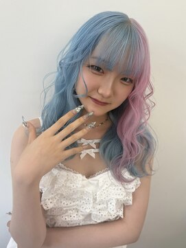 ダズリングディア(Dazzling Deer) ホワイトピンク/水色/波巻き/ウェーブ/デザインカラー