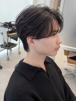 ジーナ 天神(Zina)&nbsp;毛流れセンターパート