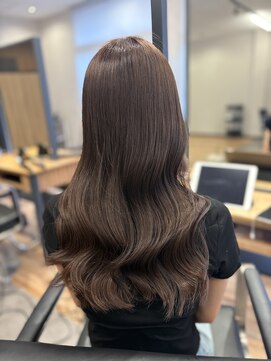 イロ バイ マグ(IRO by Mag) 大人可愛いショコラブラウン ブリーチなしカラー