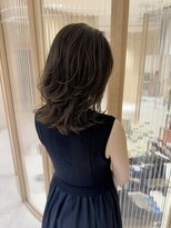 エノウ(enow)&nbsp;ブリーチなし　オリーブカラー　大人レイヤー　enow赤坂