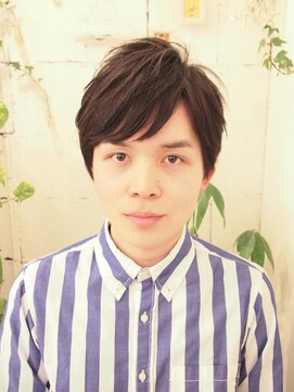 カナット(kanatt) 黒髪メンズショート・ソフトツーブロック