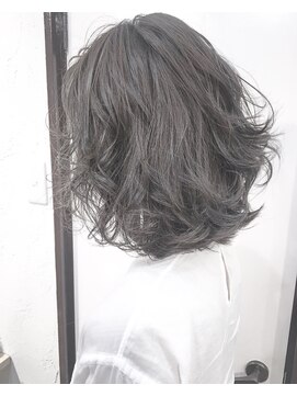 ヘアーアンドアトリエ マール(Hair&Atelier Marl) 【Marlエヌドットカラー】ダークアイスアッシュカラー