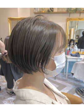 ロンドアベニール 北千住(Lond avenir) くびれショート オリーブ マッシュ くびれヘア 西田大樹