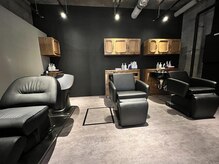 クロエバイラヴィズム 古町6番店(CLOE by LUVISM)の雰囲気（ゆったりくつろげるシャンプールームをご用意しております。）