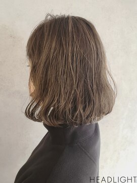 フローレス バイ ヘッドライト 三鷹店(hair flores by HEADLIGHT) グレージュ×ハイライト×内巻きボブ_743M15119
