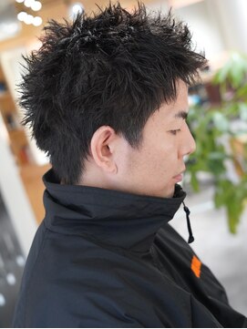 クオル 立川(QOL) ベリーショート大人男子パーマ