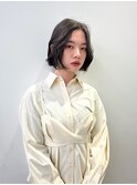 ショートボブ/抜け感/柔らかい印象/小顔見せ/大人可愛いスタイル