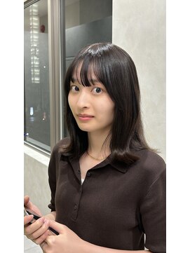 エレノア 枚方(Eleanor) 外はねミディアム/ロブ/ミディアムヘア/枚方