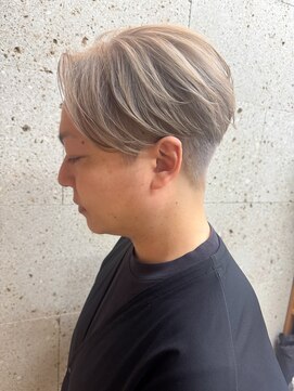 ベック ヘアサロン(BEKKU hair salon) 刈り上げセンターパート/リバースセンターパート/メンズカラー