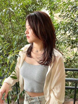 バロックトーキョー(BAROQUE TOKYO) ミディアムレイヤーカット/髪質改善カラー【表参道原宿美容室】