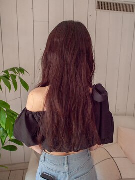 アマリス(Amaris) ロングレイヤー30代/40代/ウルフ/レイヤー/韓国風