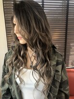 ヘアアンドメイク サファイア 豊橋店(ヘア&メイク SAPPHIRE)&nbsp;かきあげ女子はハイライトがお好き♪
