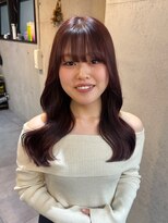 ブルーメ(Blume...)&nbsp;韓国ヘア/ロングレイヤー/くびれ巻き/ワインレッド/暖色カラー