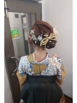 かぐや姫 エルモード フェレ美容室 行徳店 卒業式の着付けヘアー