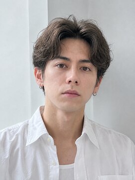 ガレージ 原宿 表参道(Garage) ニュアンスパーマメンズパーマメンズショートビジネスヘア原宿