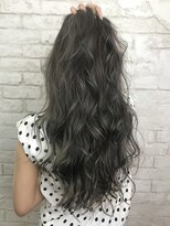 プライズ アイリス 池袋東口店(prize Iris)&nbsp;透明感たっぷりグレージュカラー/ハイライトグレージュ池袋東口