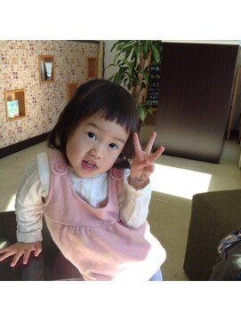 ローシュヘアー(Rosh hair) さいかわショートバングボブ