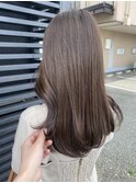 アーモンドグレージュ