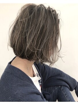 ヲタク 渋谷 代官山 恵比寿(wotaku.) コントラストハイライトグラデージョングレージュケアブリーチ