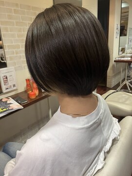 ヘアースペースブルーム プリュス 石橋店(HAIR SPACE BLOOM plus) 【石橋/ショート】髪質改善 白髪ぼかしハイライト、ヘアカラー