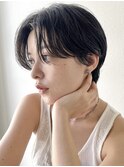 大人かわいい毛流れハンサムショートアッシュグレージュ暗髪