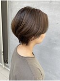 オリーブグレージュ