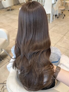 ザックラフィネ(ZACC raffine) くすみベージュ/ブリーチなし／レイヤーカット