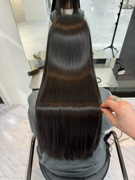 ヴィヴィー 福岡天神店(VIVIE) 柔らか絹ストレート☆