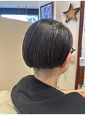 刈り上げボブ