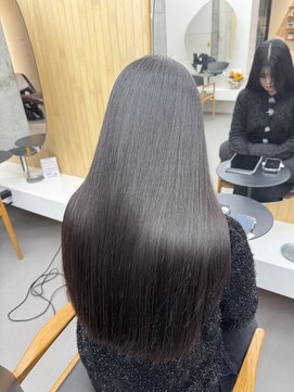 スト 静岡鷹匠(sto) ミディアムヘア/暗めカラー/髪質改善/静岡鷹匠