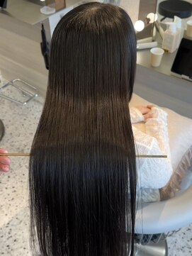 ロール 博多(Role) 縮毛矯正/髪質改善/酸性ストレート/透明感カラー