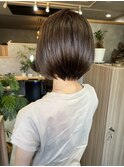 大人可愛い♪ショートボブ×アッシュベージュカラー