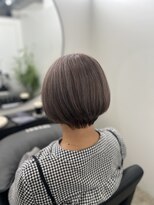 ハクア(HAKUA)&nbsp;【脱・白髪染め】白髪ぼかしハイライト×大人上品ショート